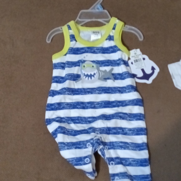 0/3mon boys bundle - Picture 3 of 5